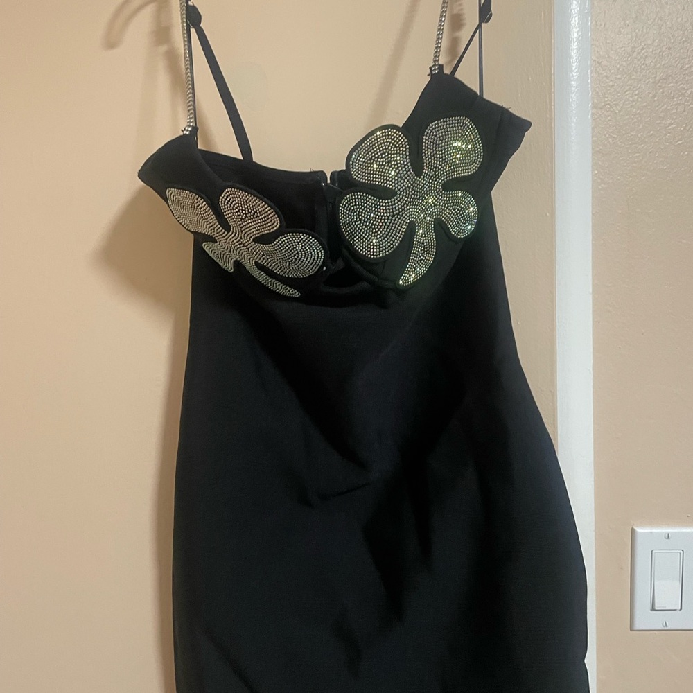 BLACK AND SILVER FASHION NOVA DRESS-brand new